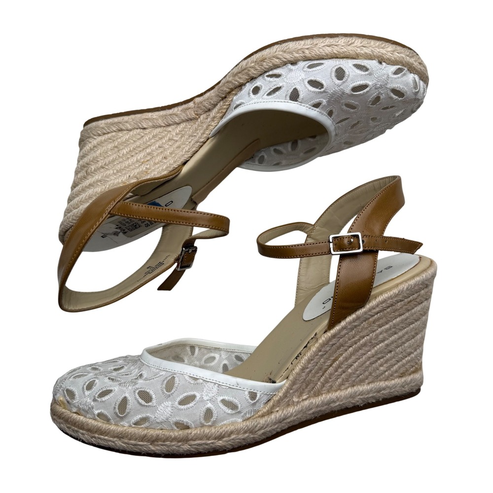 Bandolino Eyelet Espadrille Wedge Sandals Coastal Cottagecore Boho White Tan 9.5